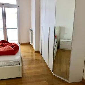 Appartement Skyline Su, San Remo